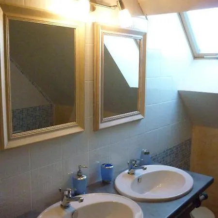 D'hotes Beauregard Bed & Breakfast *